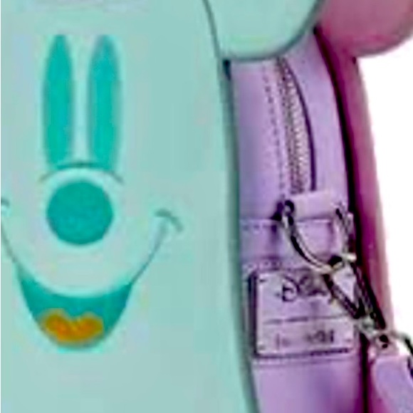 Mickey Mouse Halloween glow in the dark lounge fly backpack. - Picture 1 of 3